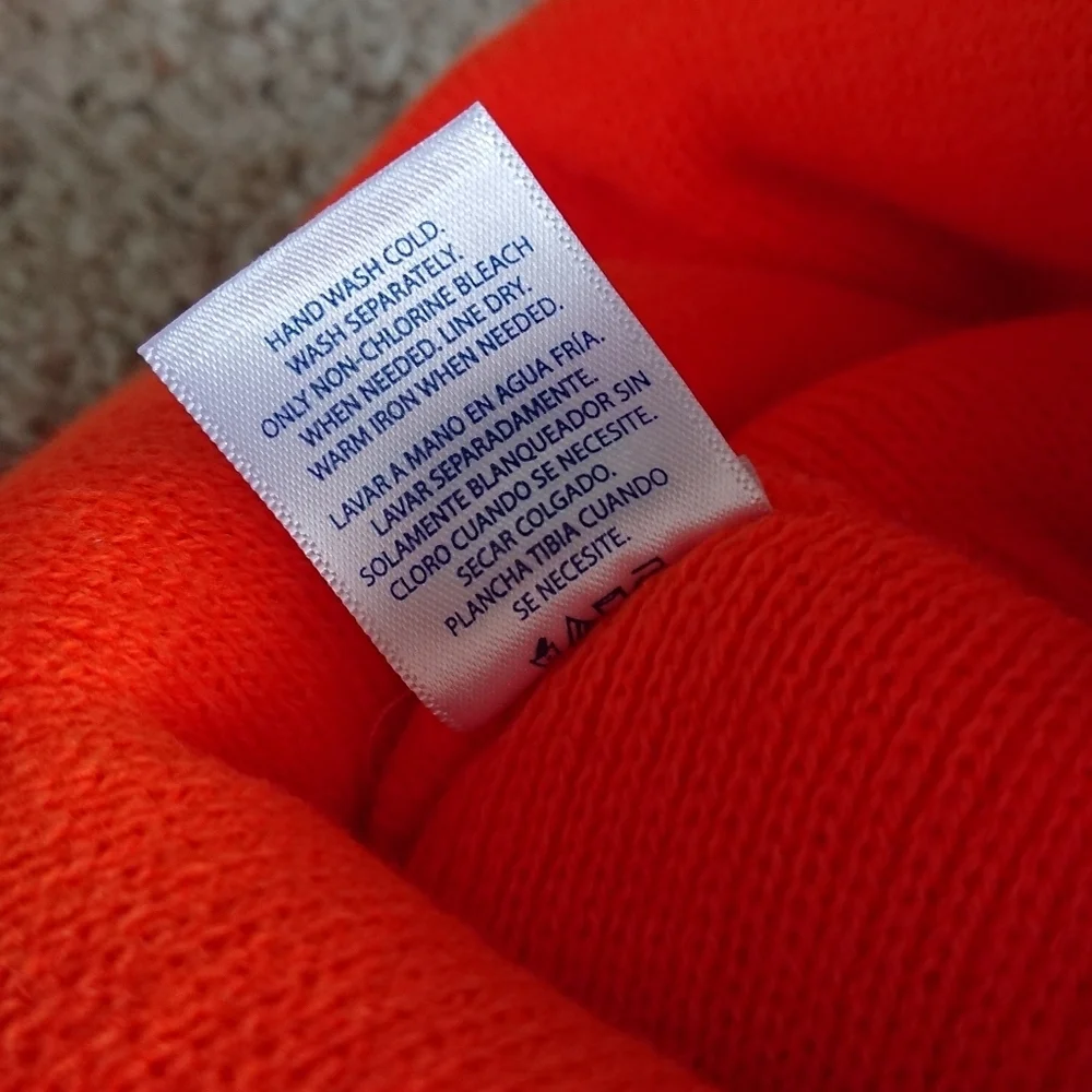 Daylily Orange Snow or hunting  Heavy Weight Beanie One Size NWOT